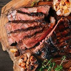 참나무 장작구이 브리스킷 200g~600g 캠핑용 소고기 차돌양지 브리스킷 바베큐 소금구이 소양지 로스트비프 오늘저녁메뉴 미국식바베큐, 600g