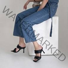 [바넷] 볼륨스트랩 스퀘어 뮬 슬리퍼