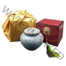 지리산뱀사골 아카시아 사양벌꿀 500g + 진주 당초 밀봉 도자기 선물세트, 1세트