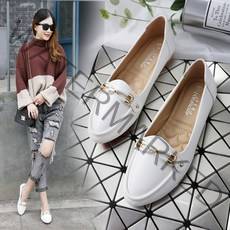 신민아 플랫 여성 슈즈 갯마을차차차 김고은 단화 화이트 로저 플랫 신발