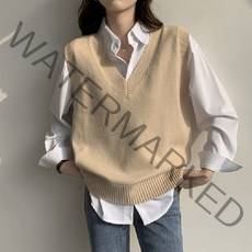 레이디 매직(lady magic) 여성 브이넥 심플 니트 조끼