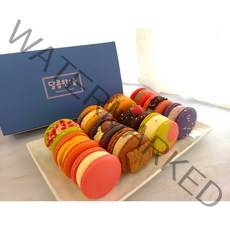 달콤한율 수제마카롱 뚱카롱 12가지맛세트 마카롱택배 선물 디저트, 1box, 600g